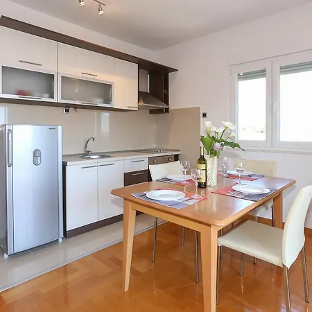 Apartment Luciana *