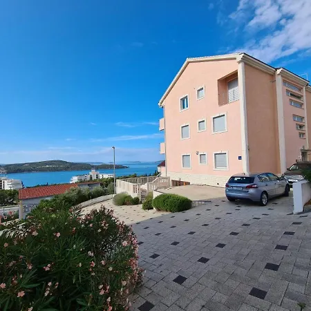Apartment Luciana *