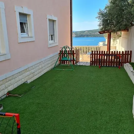 شقة Luciana تروغير