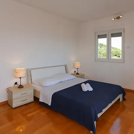 شقة Luciana تروغير