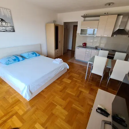 Luciana Appartement Trogir
